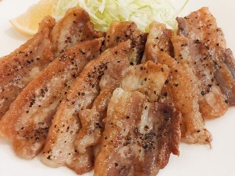 豚バラ肉の黒胡椒焼き
